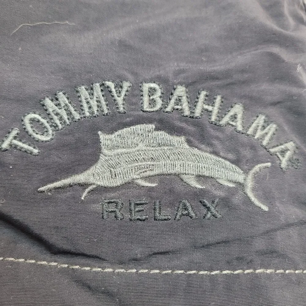 Tommy Bahama Relax Board Shorts Mens Large Black Swim‎ Cargo Pocket Lined Trunks